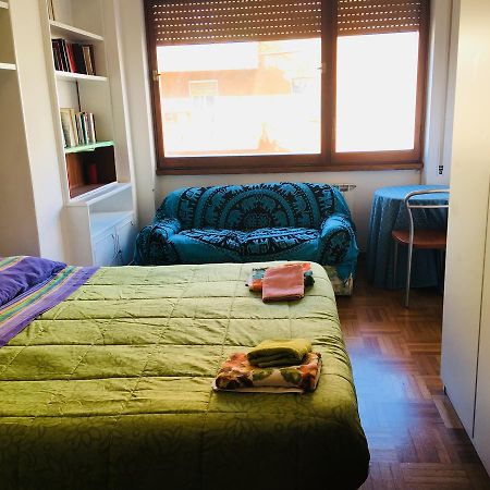 Hôtel la vita è bella à Rome Extérieur photo