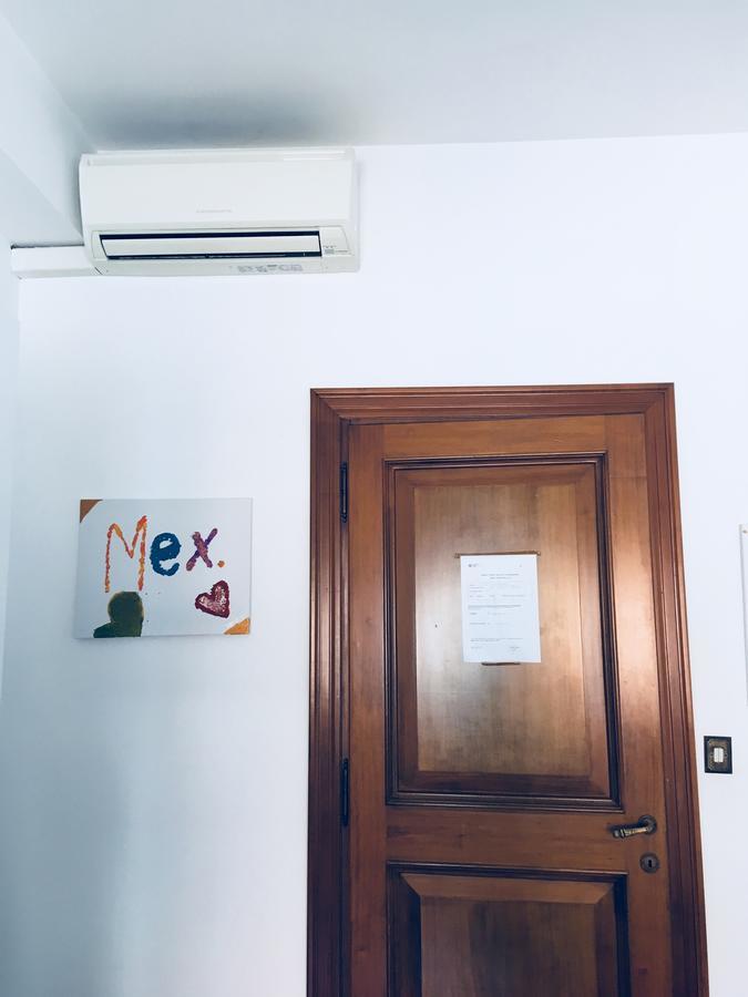 Hôtel la vita è bella à Rome Extérieur photo